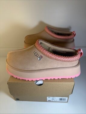 New UGG TAZZ LOVE ‘25 Suede Slippers with Pink Trim💕 - Size 9 (Authentic)